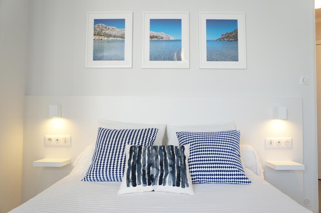 T1 Moderne Plage Des Catalans Marseille Eksteriør billede